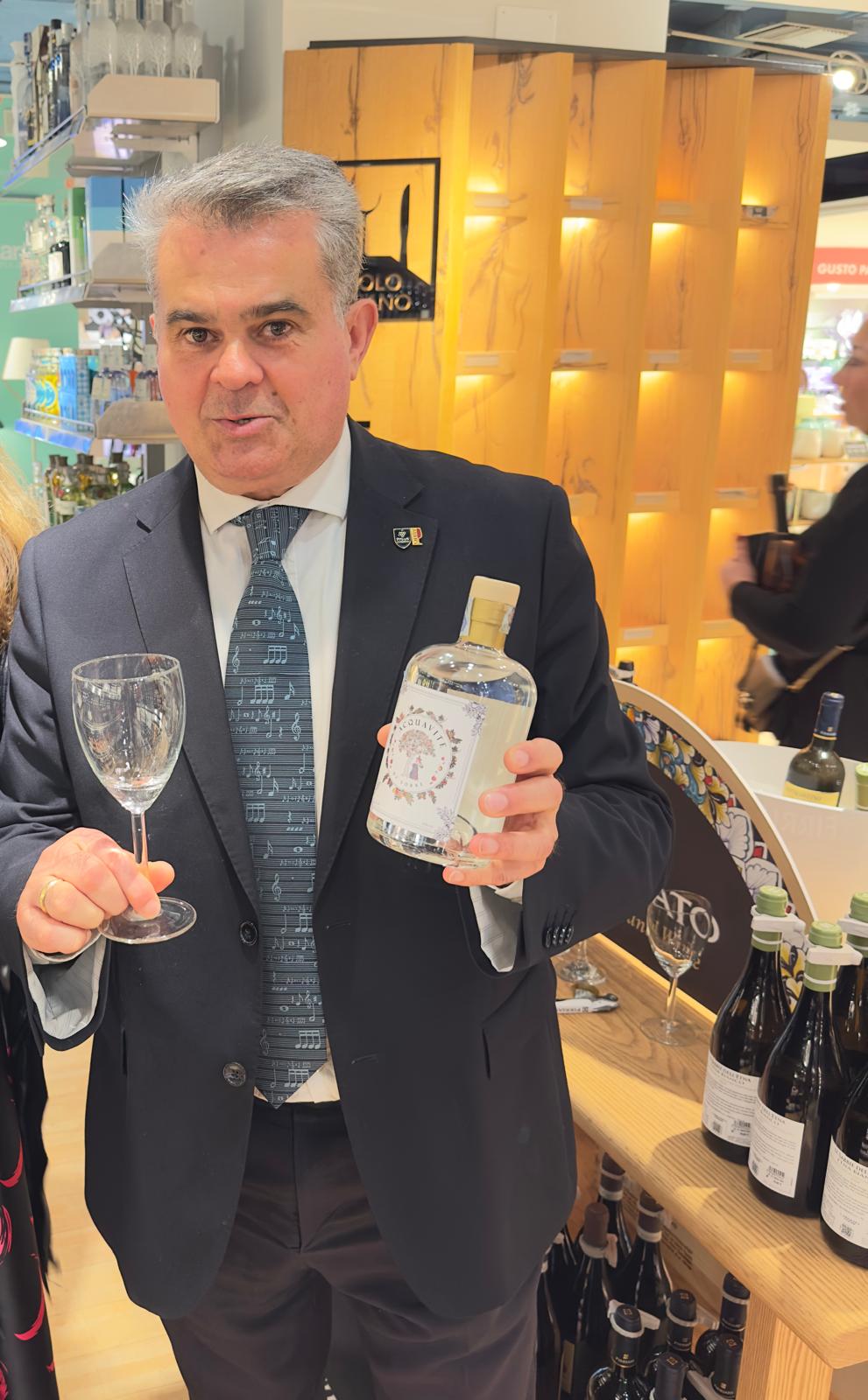 Assaggio_acquavite_sorbo